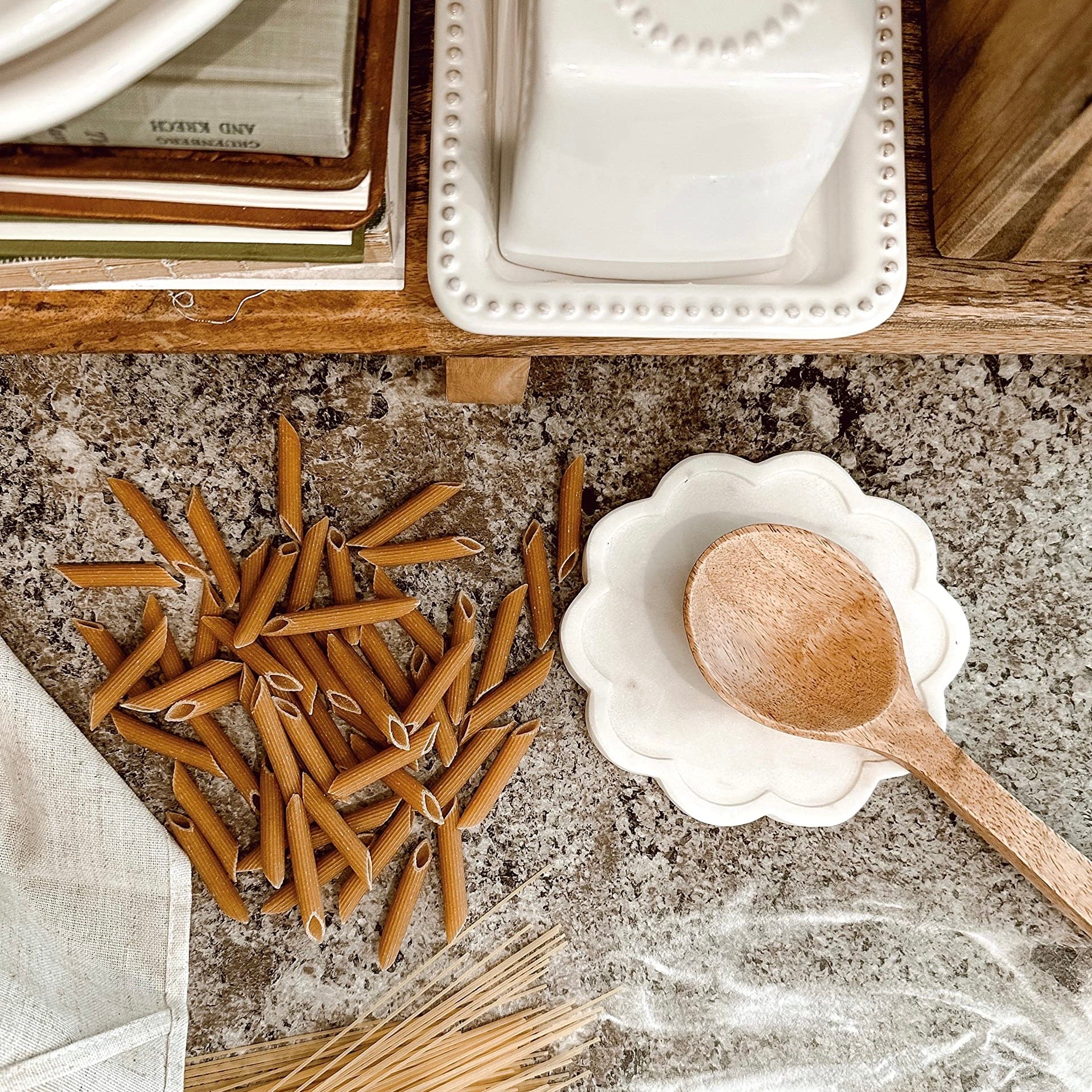 Mud Pie Scalloped Spoon Rest Set - Thumbnail 2