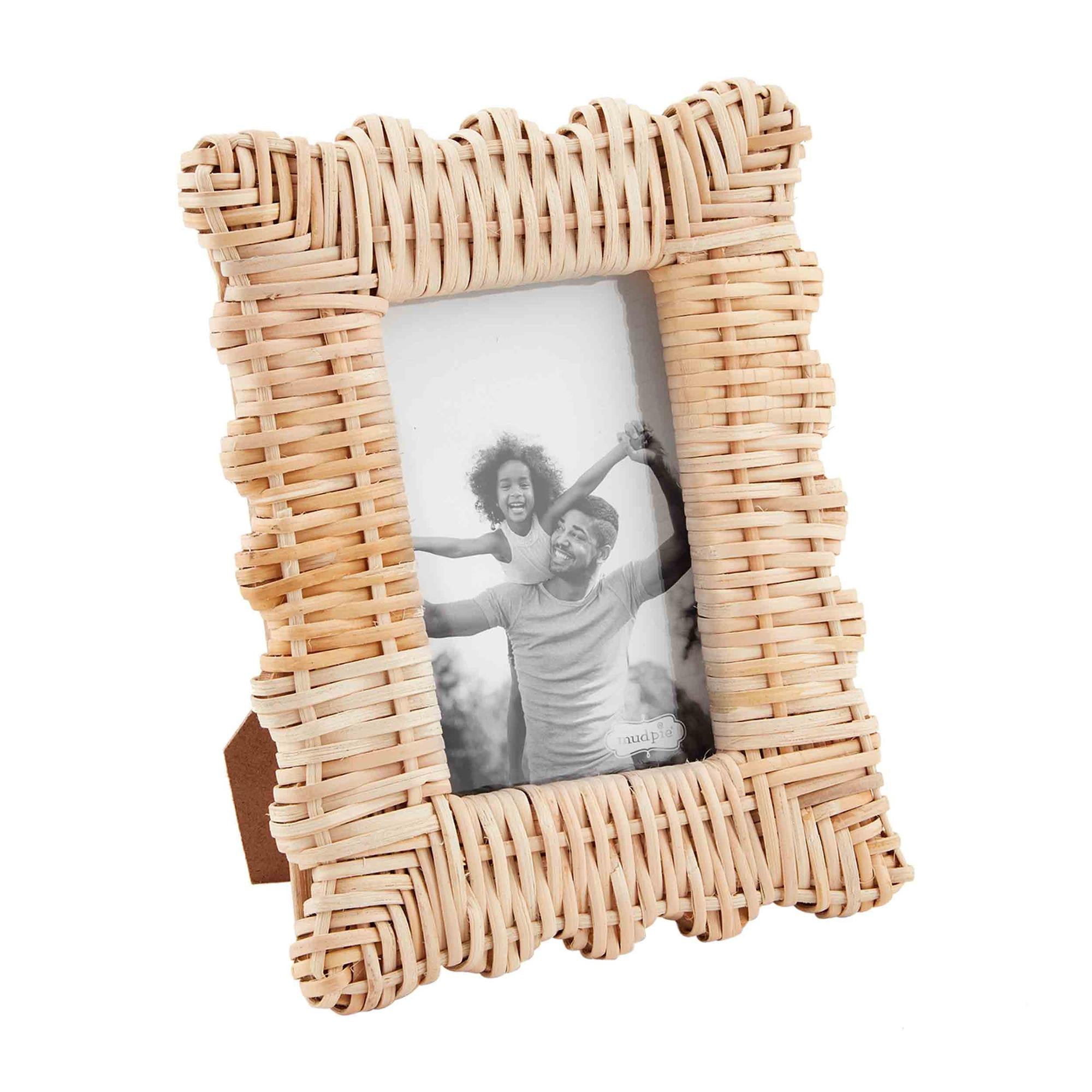Mud Pie Scalloped Rattan Picture Frame - Thumbnail 3