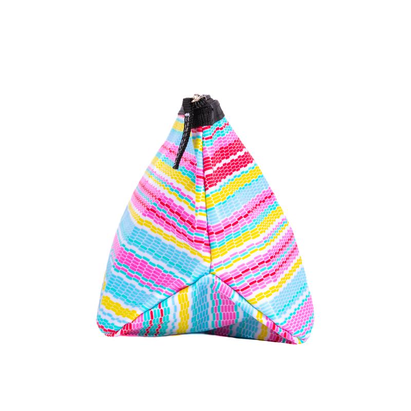 SCOUT Tight Lipped Makeup Bag